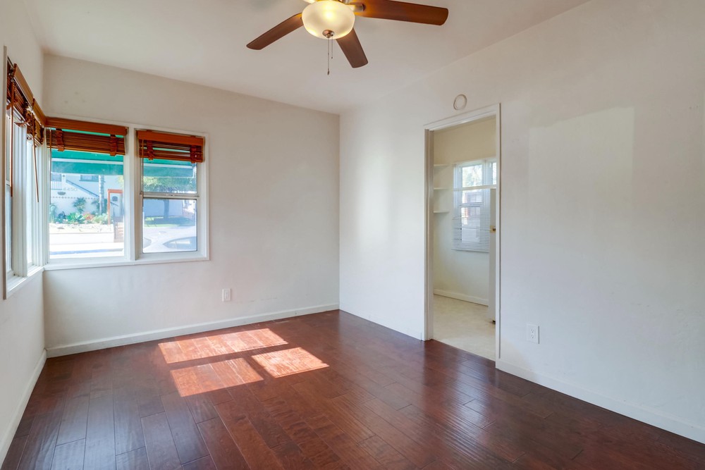 Virtual tour photo 33 of 43 for 4449 Florida St