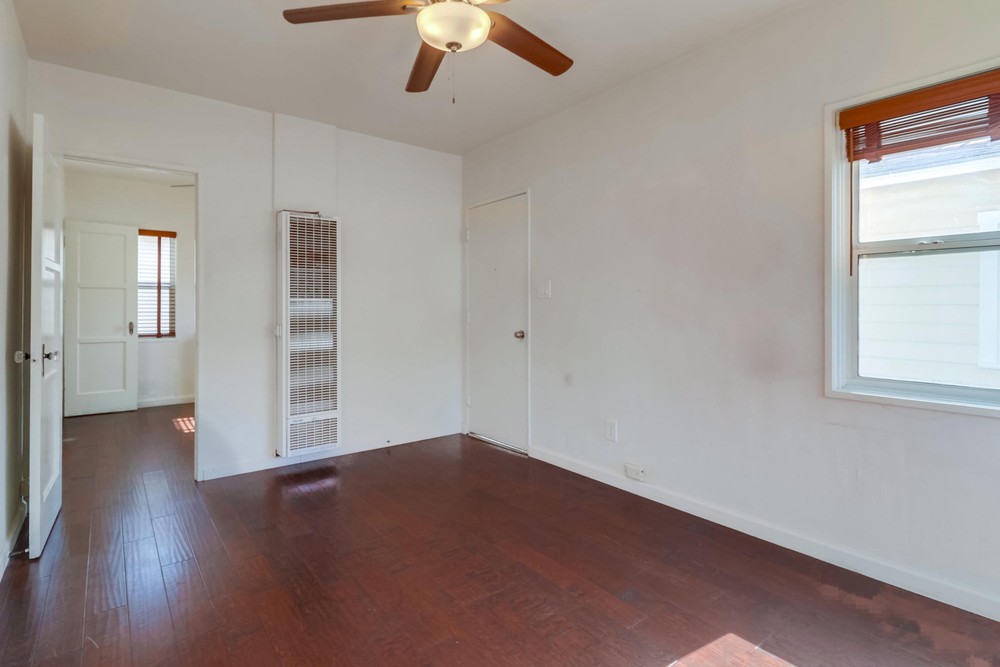 Virtual tour photo 34 of 43 for 4449 Florida St