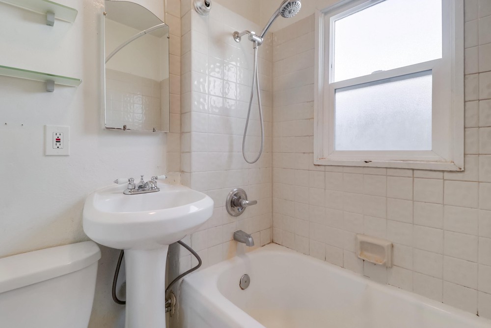Virtual tour photo 42 of 43 for 4449 Florida St
