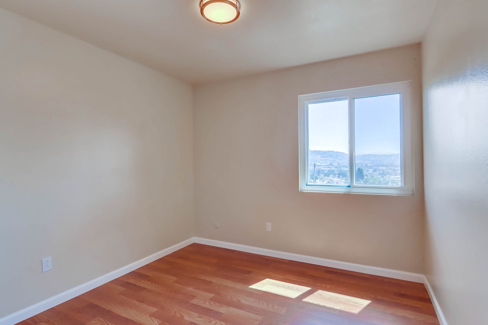 Virtual tour photo 32 of 49 for 445 Braun Ave