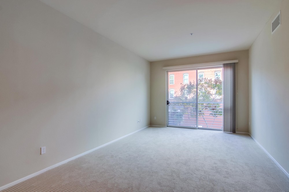 Virtual tour photo 6 of 35 for 445 Island Ave