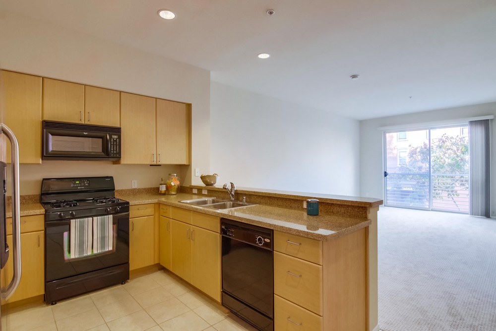 Virtual tour photo 18 of 35 for 445 Island Ave