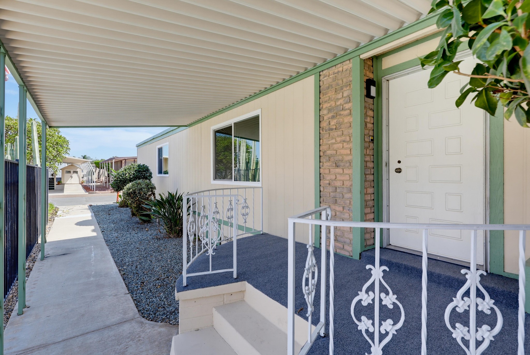 Virtual tour photo 10 of 73 for 445 Orange Ave Spc 5
