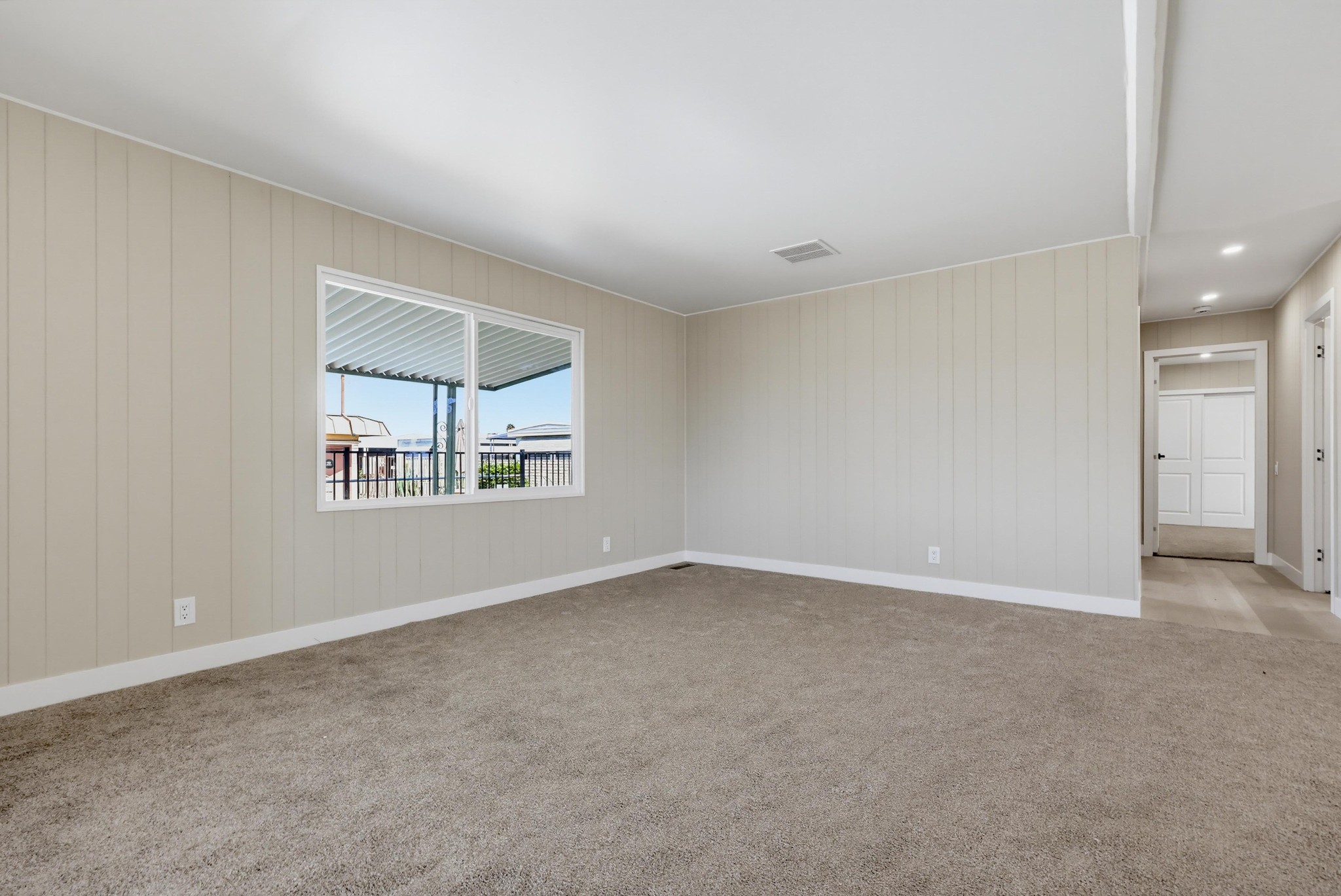 Virtual tour photo 14 of 73 for 445 Orange Ave Spc 5