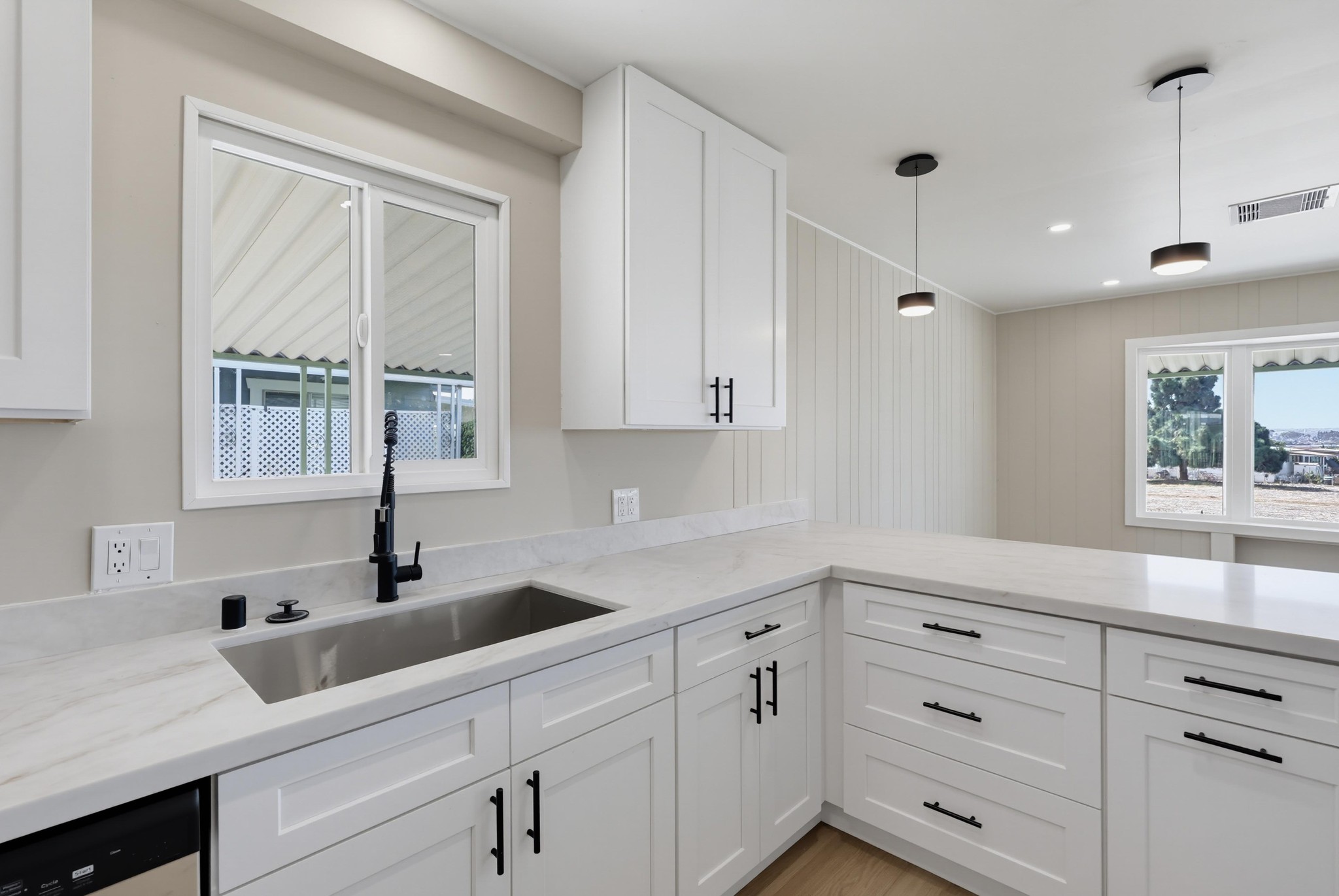 Virtual tour photo 24 of 73 for 445 Orange Ave Spc 5