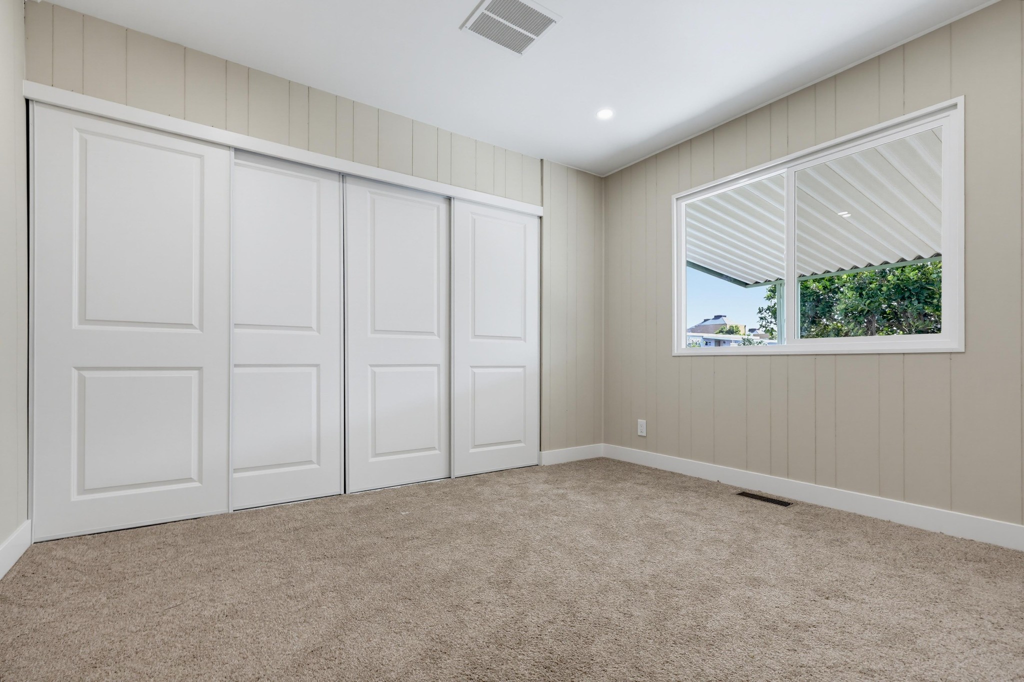 Virtual tour photo 43 of 73 for 445 Orange Ave Spc 5