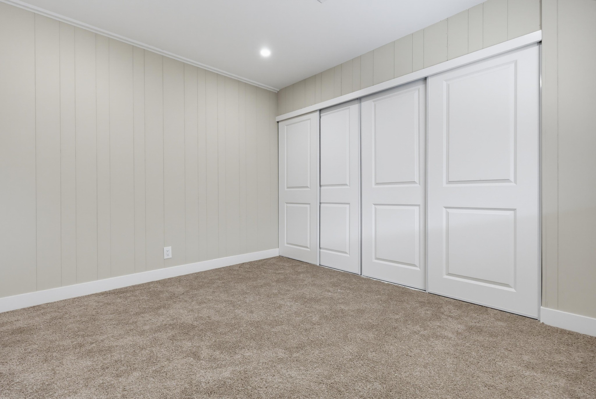 Virtual tour photo 44 of 73 for 445 Orange Ave Spc 5