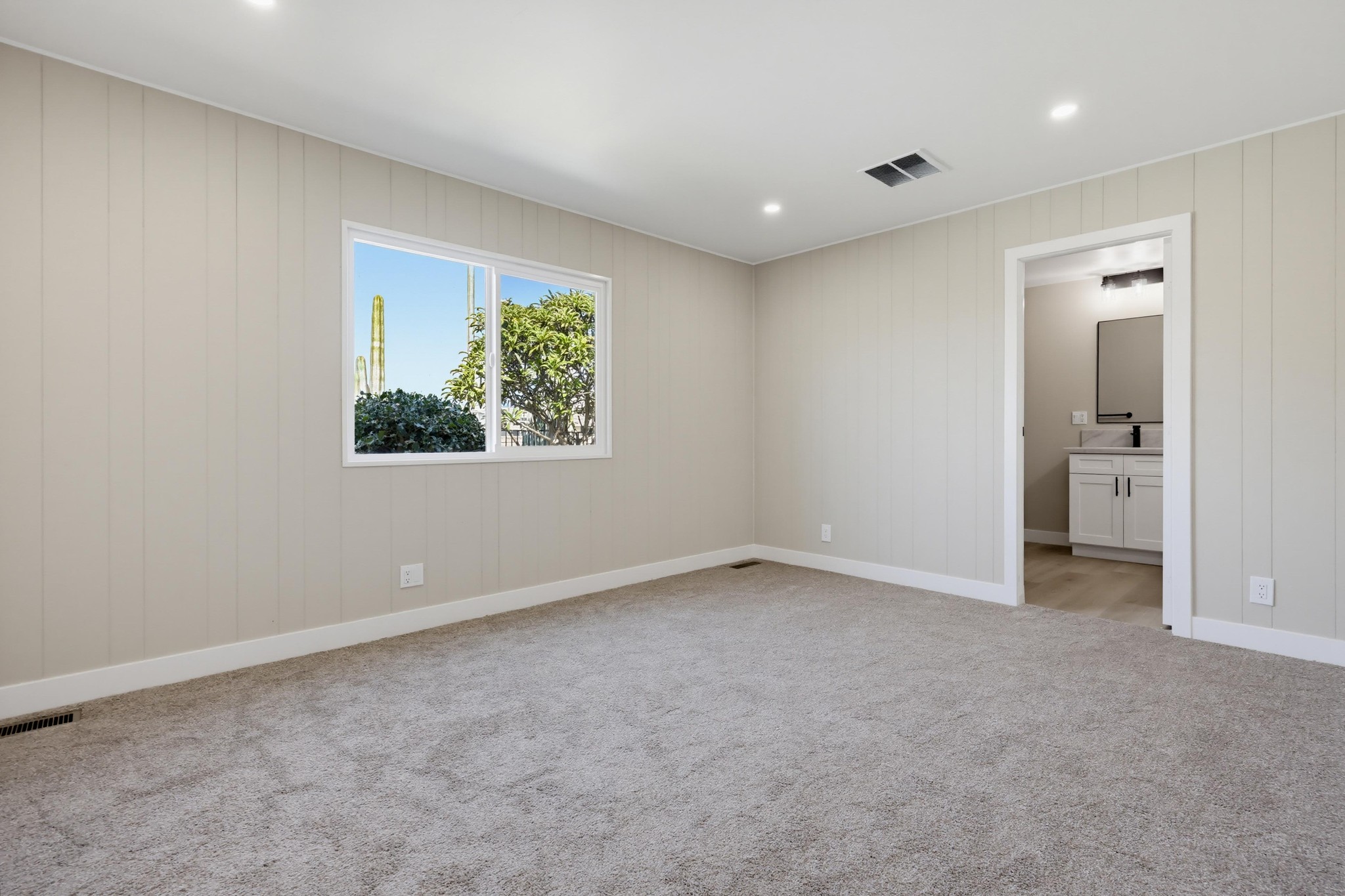 Virtual tour photo 49 of 73 for 445 Orange Ave Spc 5