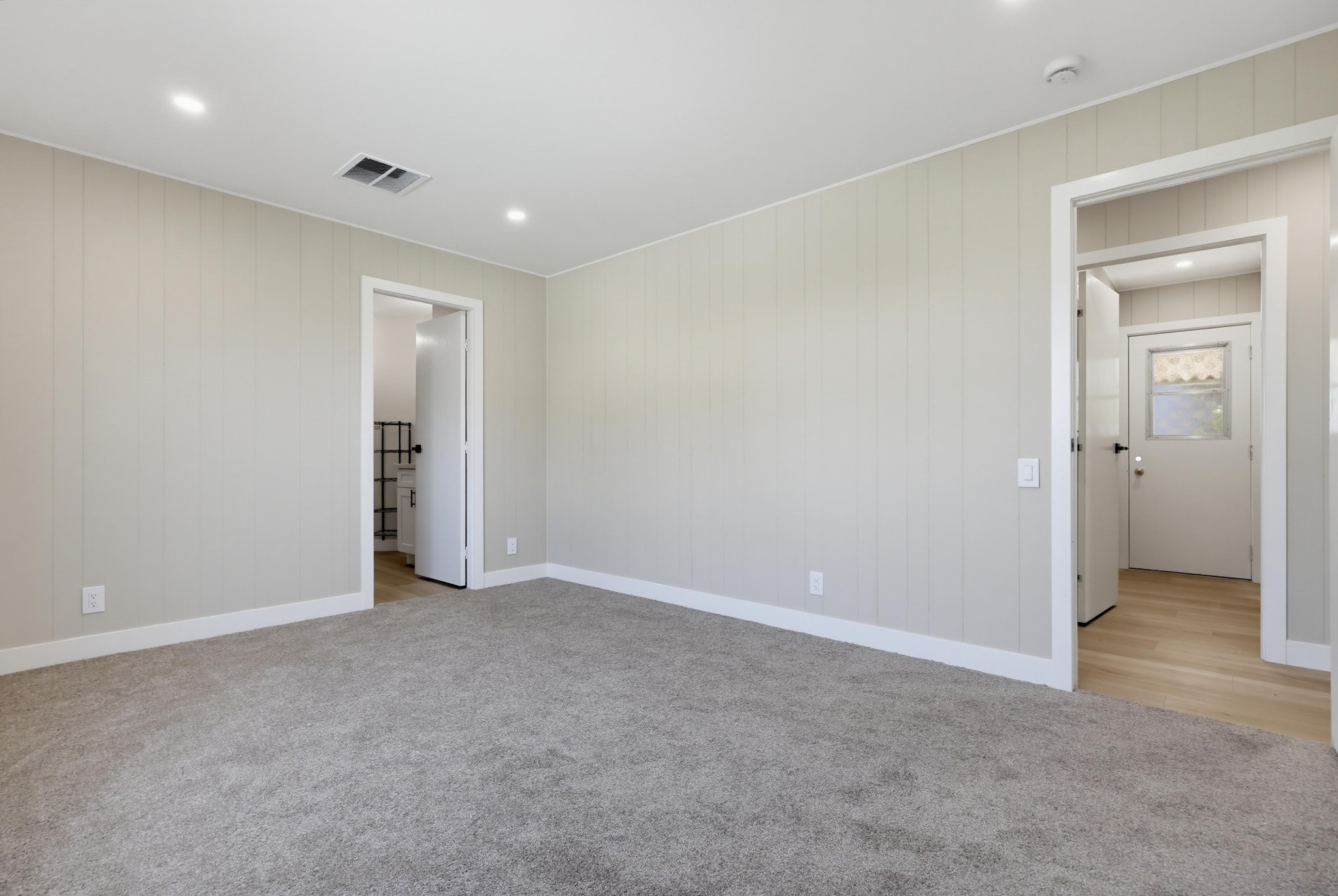 Virtual tour photo 51 of 73 for 445 Orange Ave Spc 5