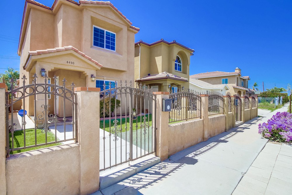 Virtual tour photo 5 of 62 for 4450 40th St