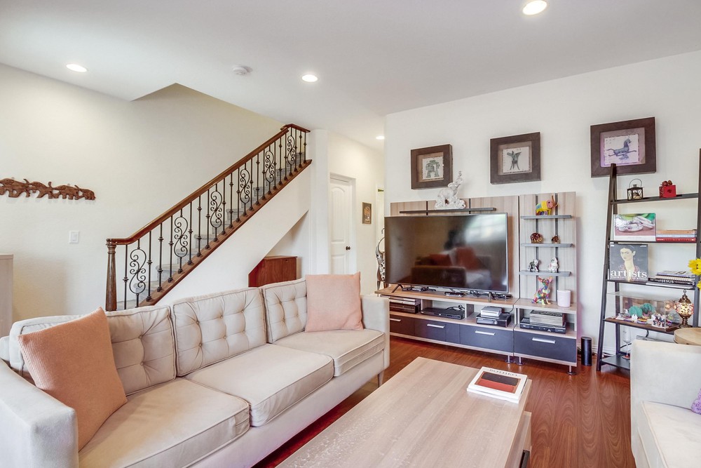 Virtual tour photo 17 of 62 for 4450 40th St