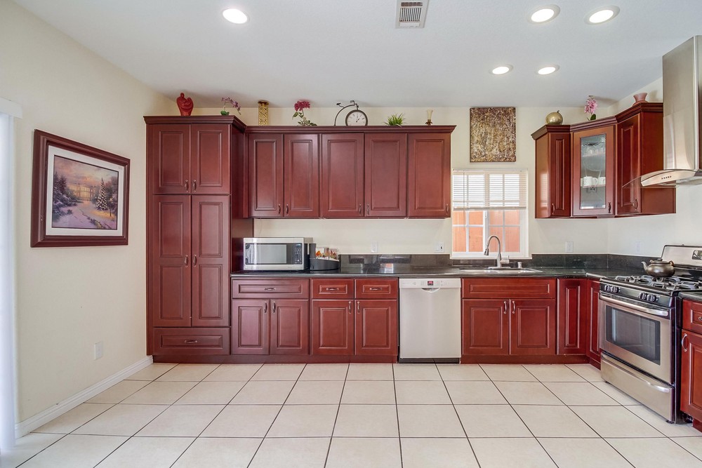 Virtual tour photo 23 of 62 for 4450 40th St