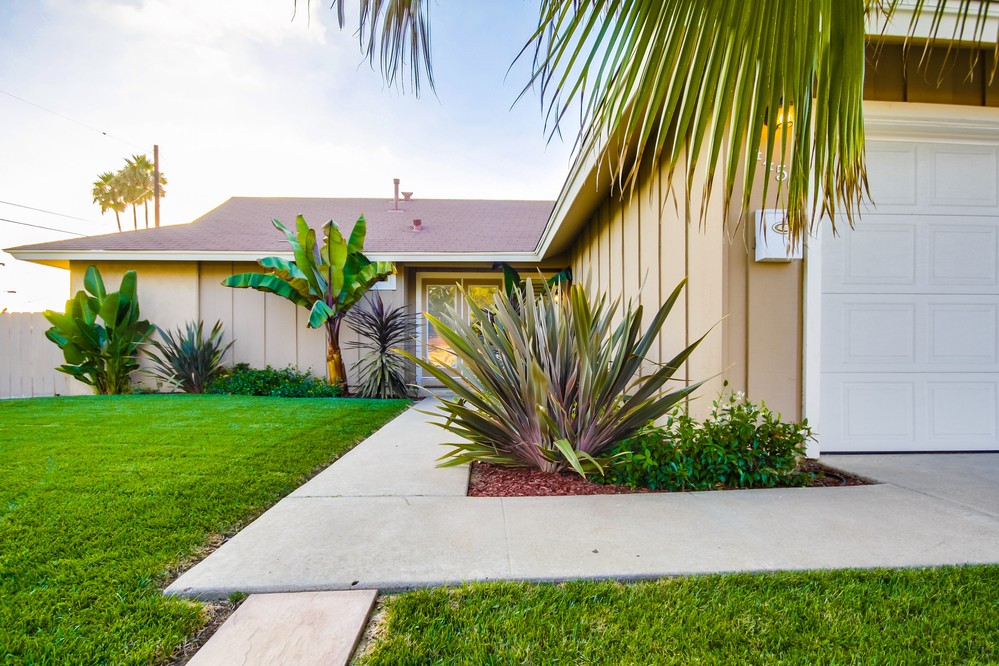 Virtual tour photo 5 of 34 for 4450 Berwick Dr