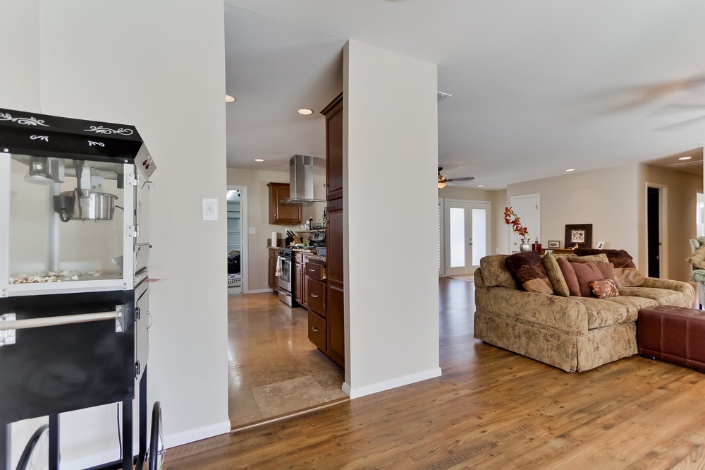 Virtual tour photo 10 of 34 for 4450 Berwick Dr