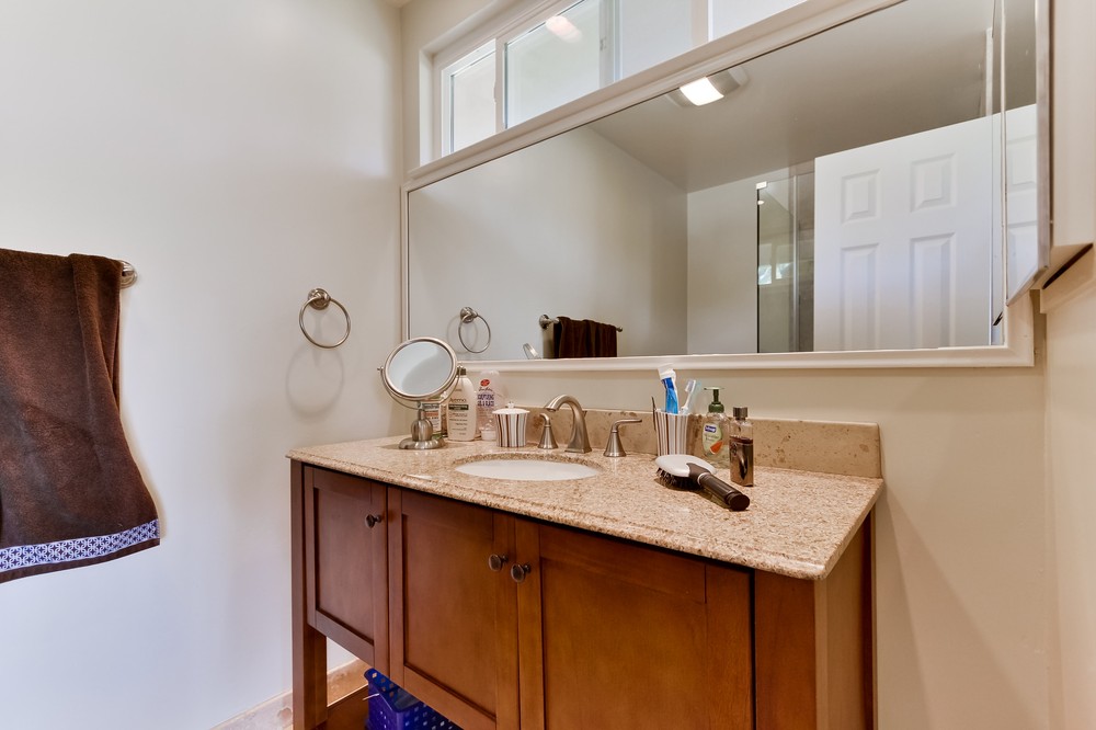 Virtual tour photo 25 of 34 for 4450 Berwick Dr