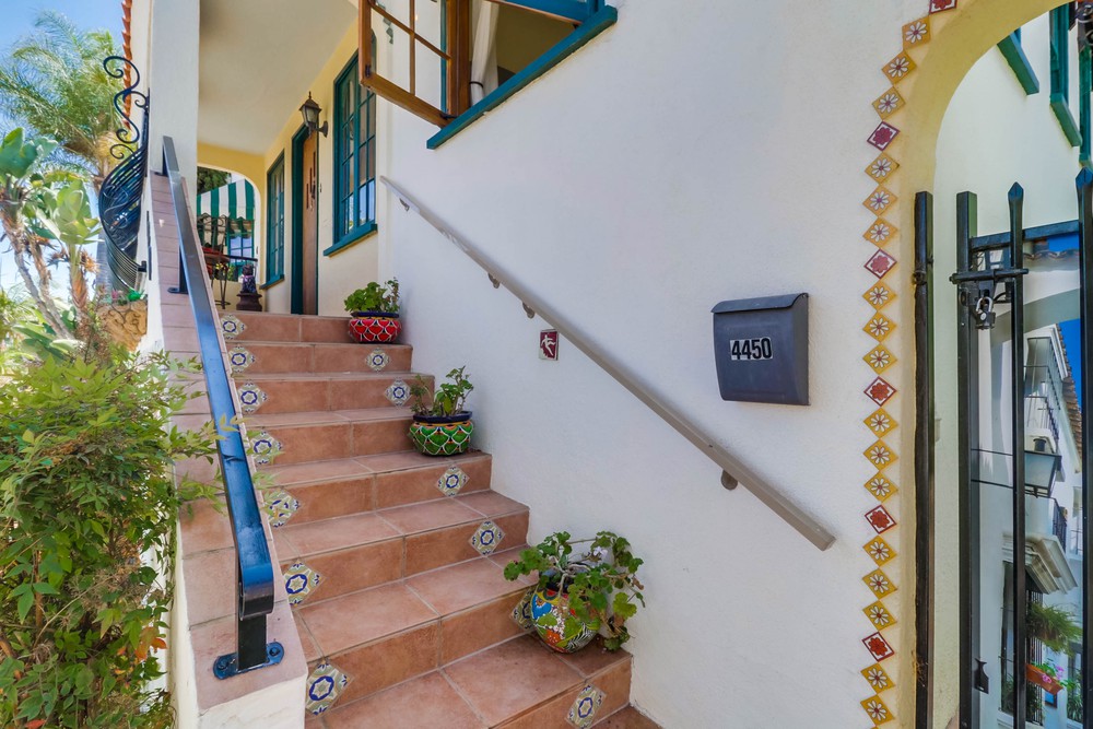 Virtual tour photo 9 of 48 for 4450 Florida St