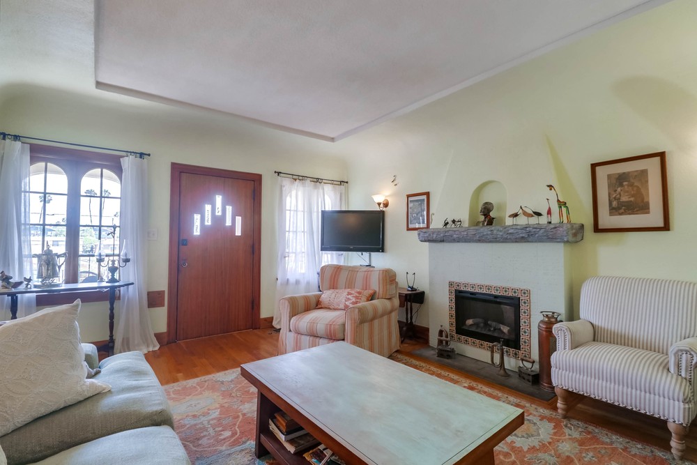 Virtual tour photo 13 of 48 for 4450 Florida St