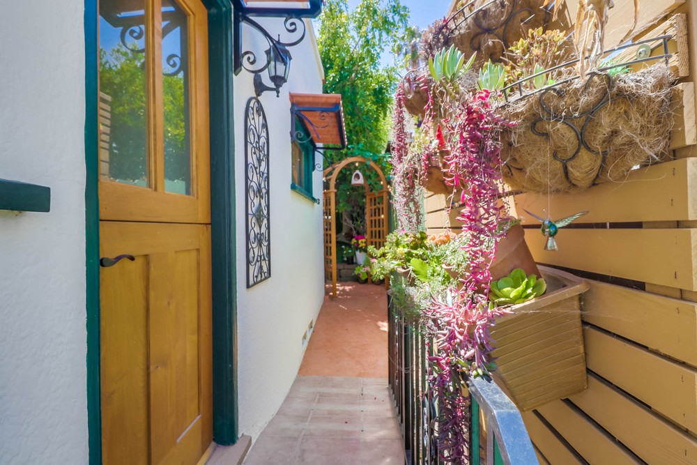 Virtual tour photo 48 of 48 for 4450 Florida St