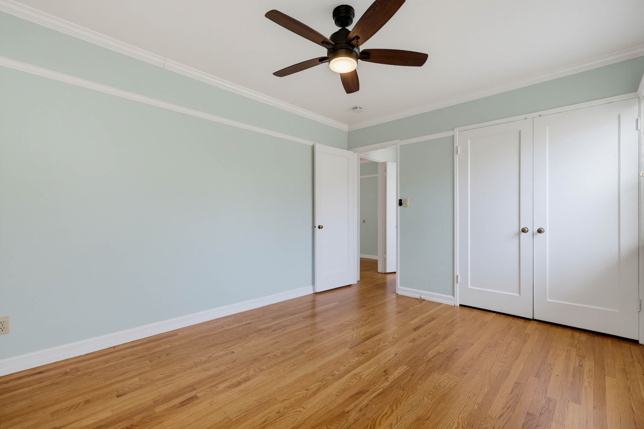 Virtual tour photo 25 of 70 for 4451 Dawson Ave