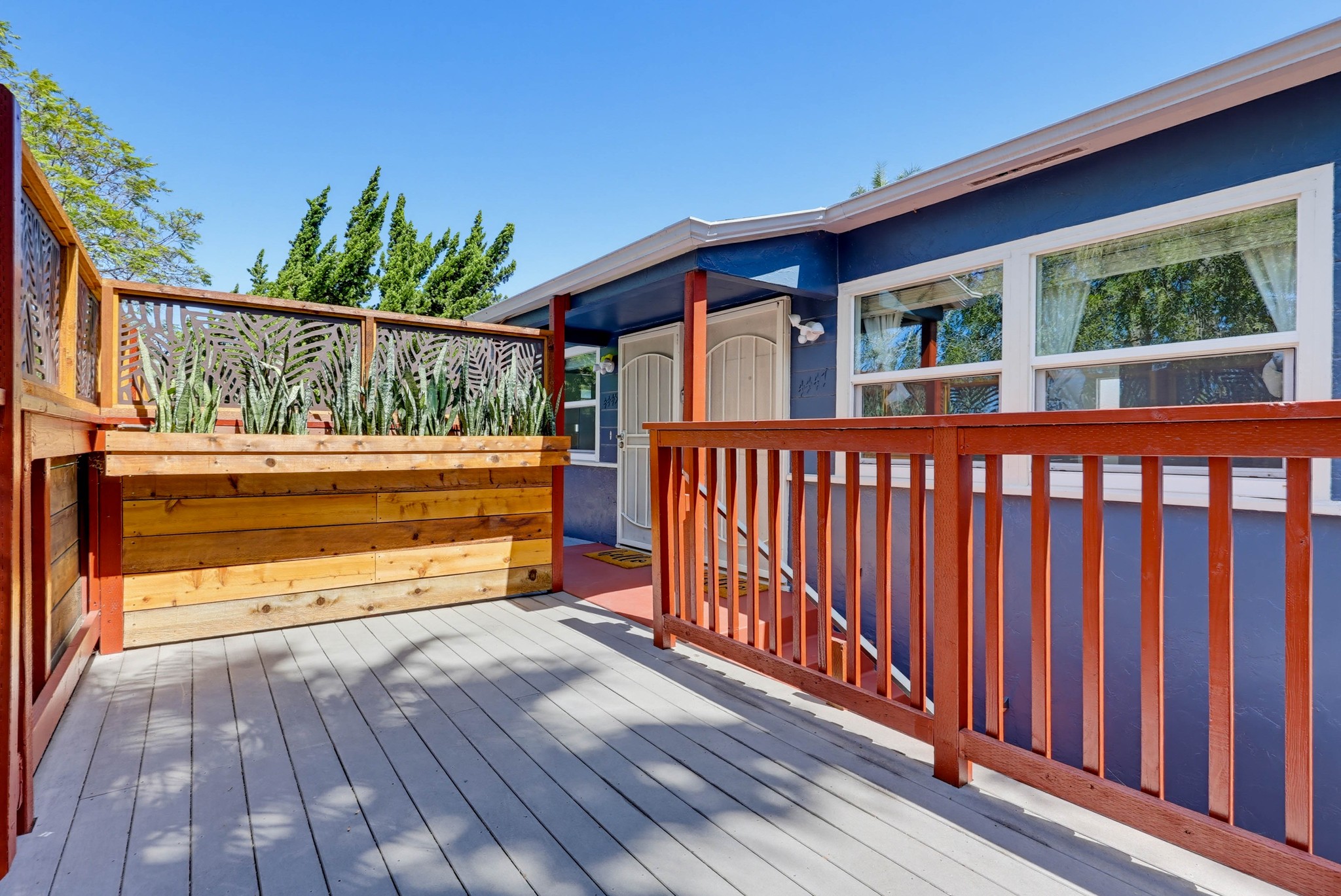 Virtual tour photo 32 of 70 for 4451 Dawson Ave
