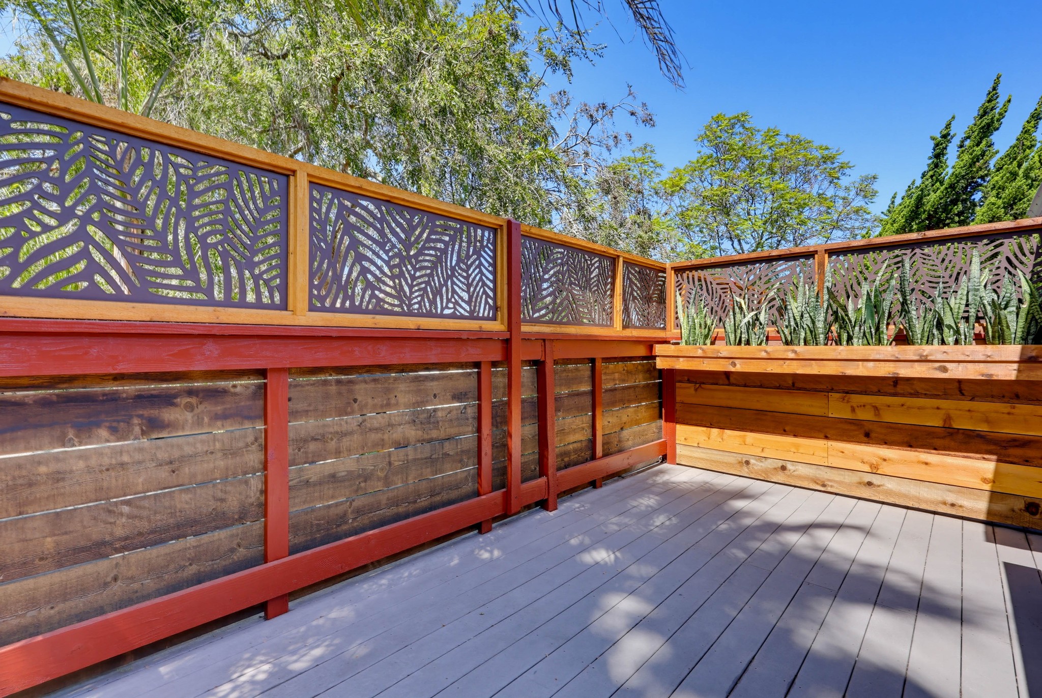 Virtual tour photo 33 of 70 for 4451 Dawson Ave