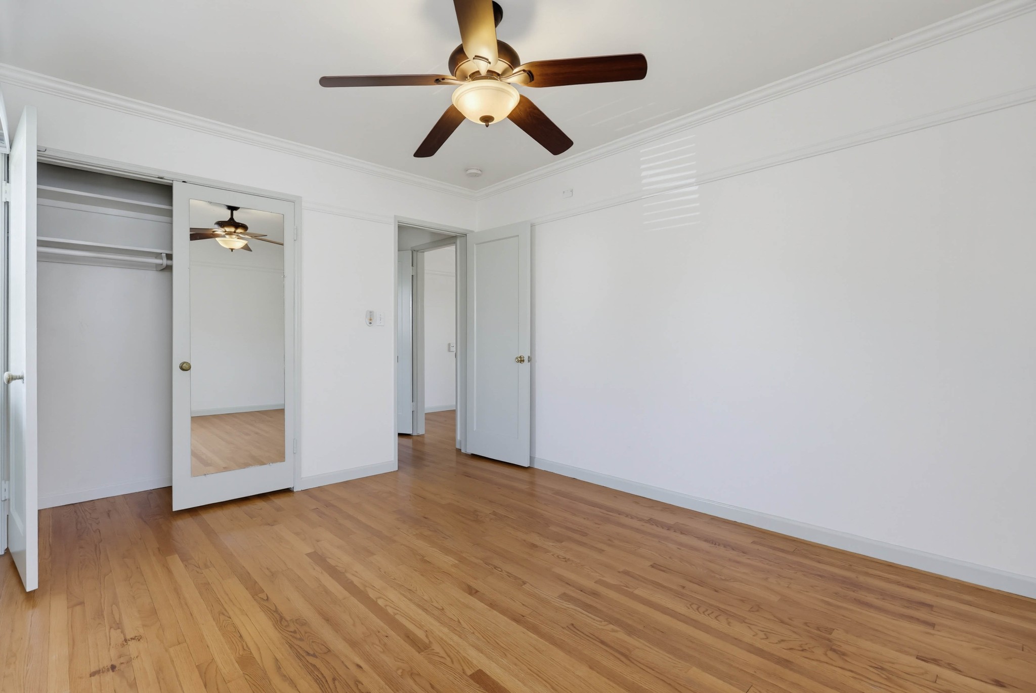 Virtual tour photo 52 of 70 for 4451 Dawson Ave