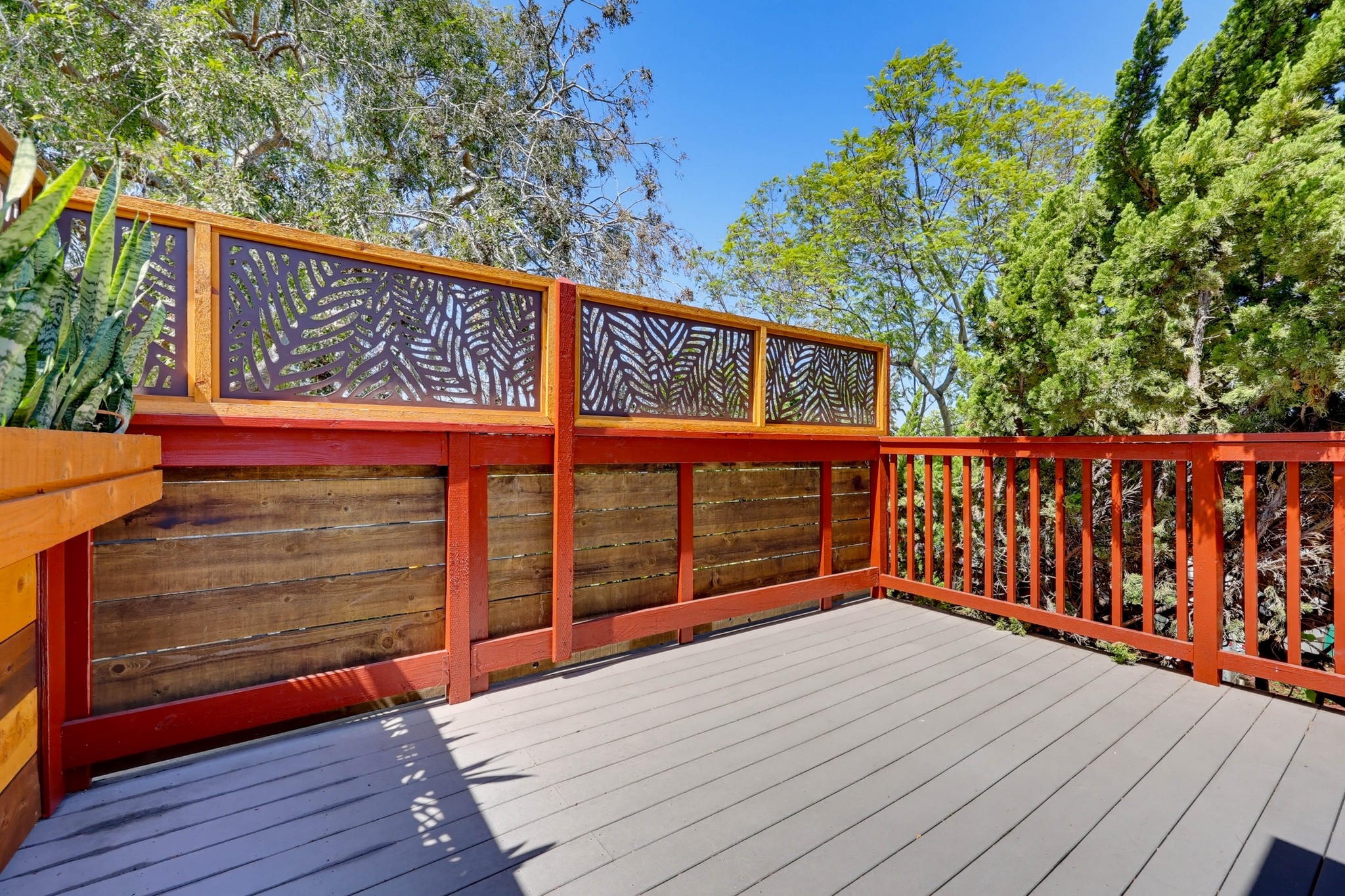 Virtual tour photo 59 of 70 for 4451 Dawson Ave