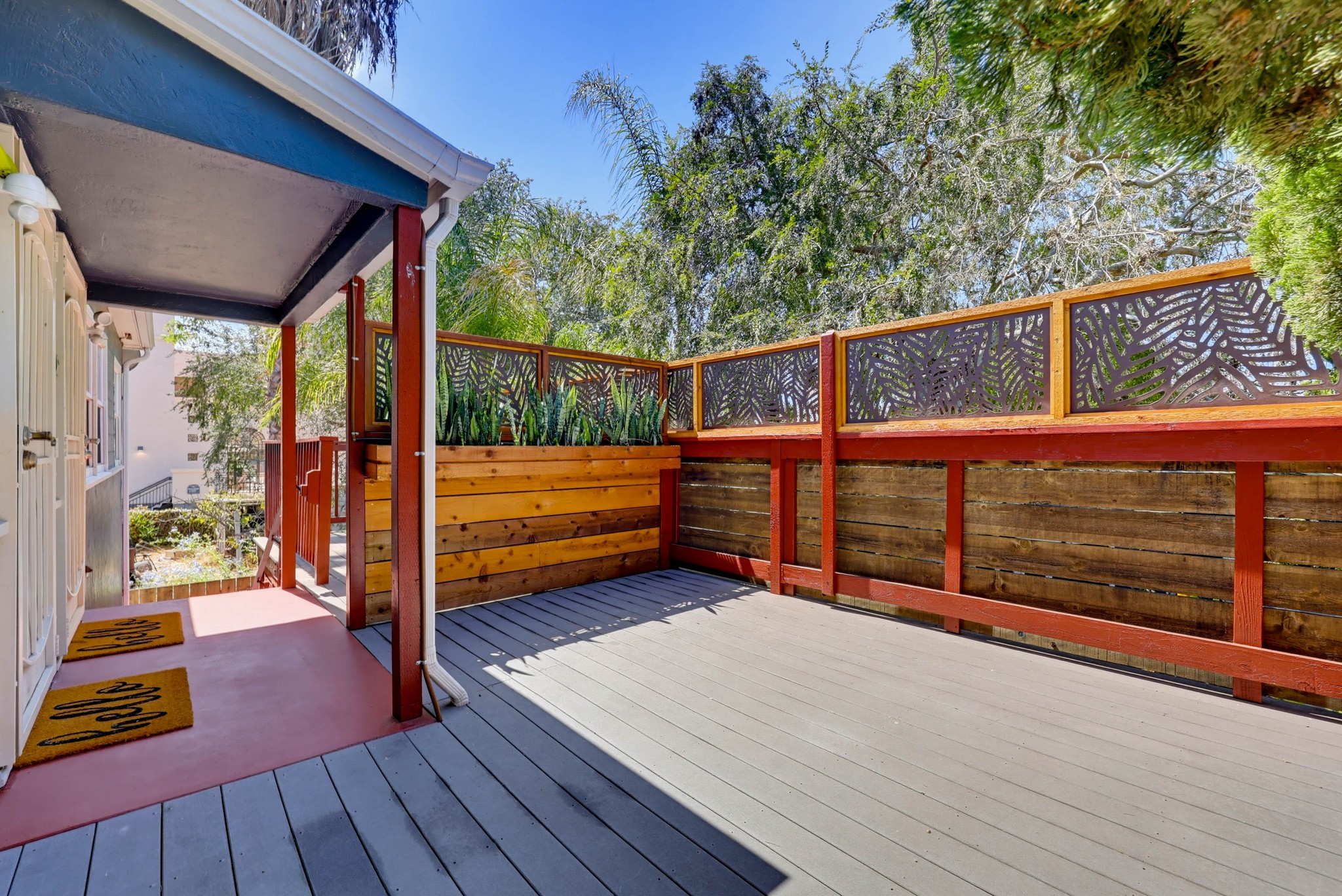 Virtual tour photo 60 of 70 for 4451 Dawson Ave