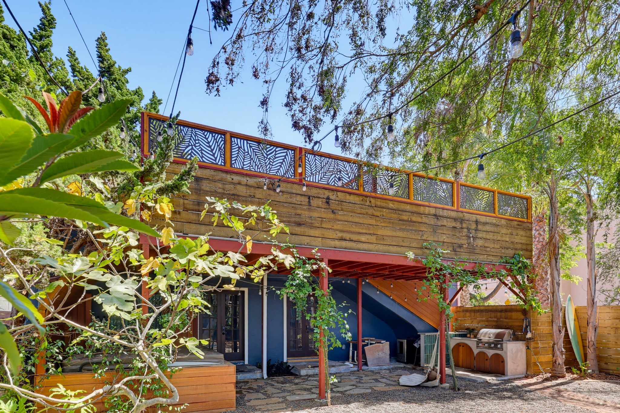 Virtual tour photo 66 of 70 for 4451 Dawson Ave