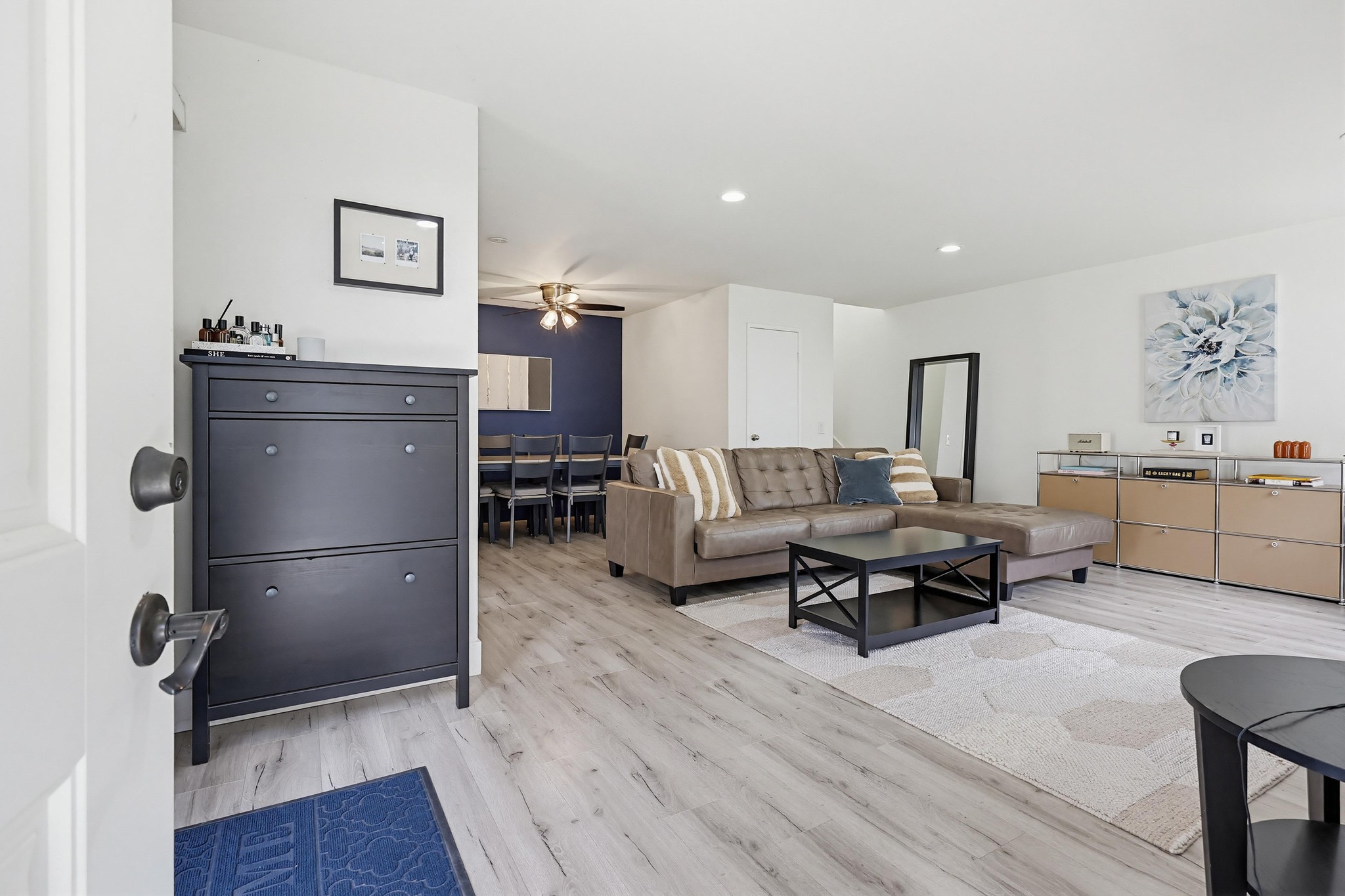 Virtual tour photo 8 of 56 for 4452 Benfield Ct