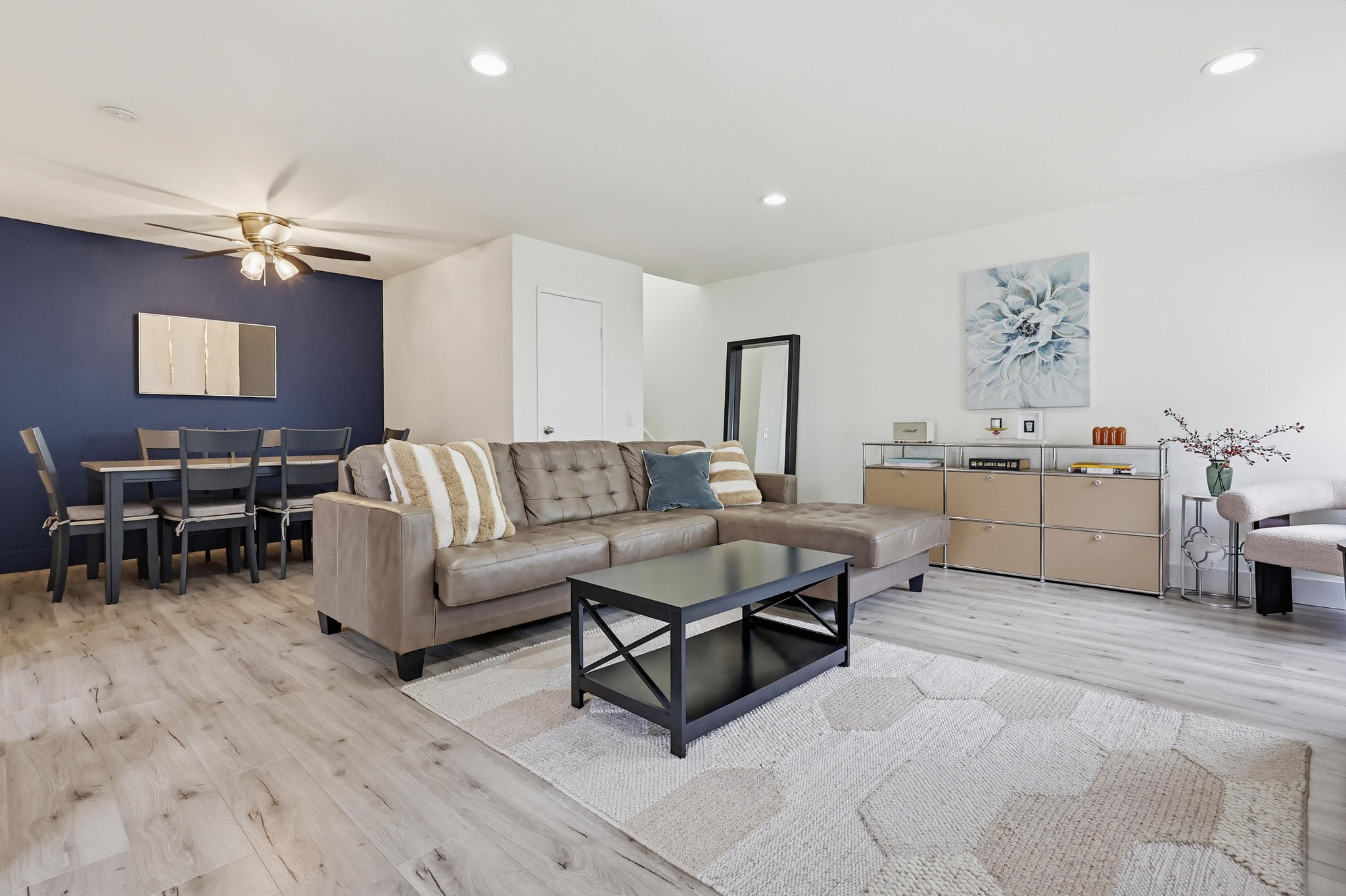 Virtual tour photo 9 of 56 for 4452 Benfield Ct