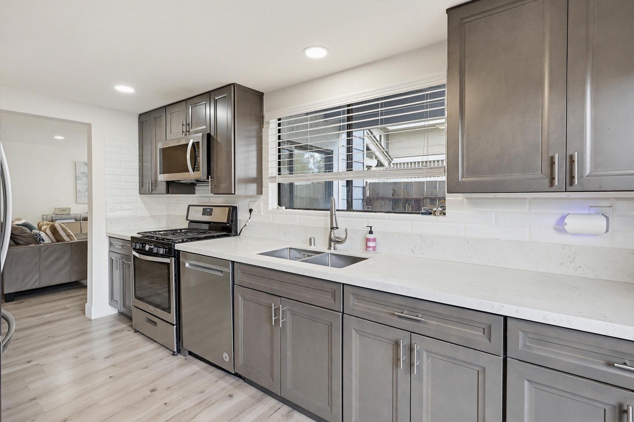 Virtual tour photo 25 of 56 for 4452 Benfield Ct
