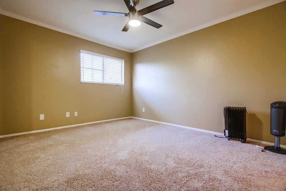 Virtual tour photo 28 of 50 for 4452 Mentone St #302