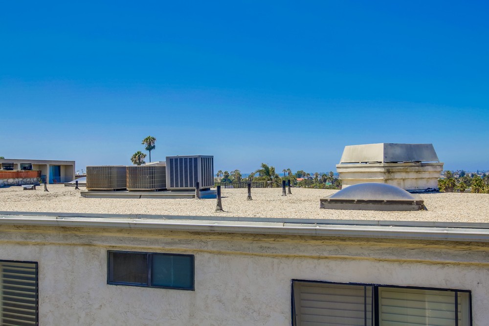 Virtual tour photo 43 of 50 for 4452 Mentone St #302