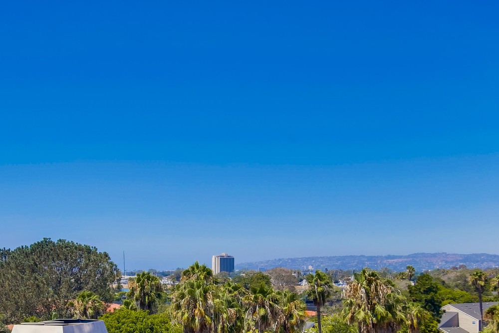 Virtual tour photo 48 of 50 for 4452 Mentone St #302