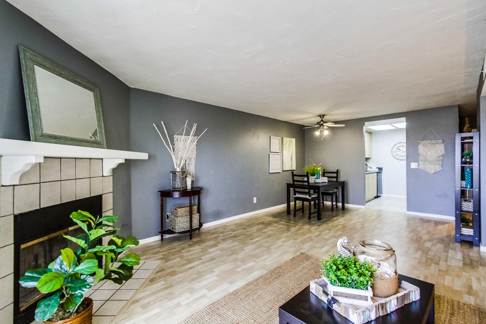Virtual tour photo 11 of 31 for 4452 Mentone St #305