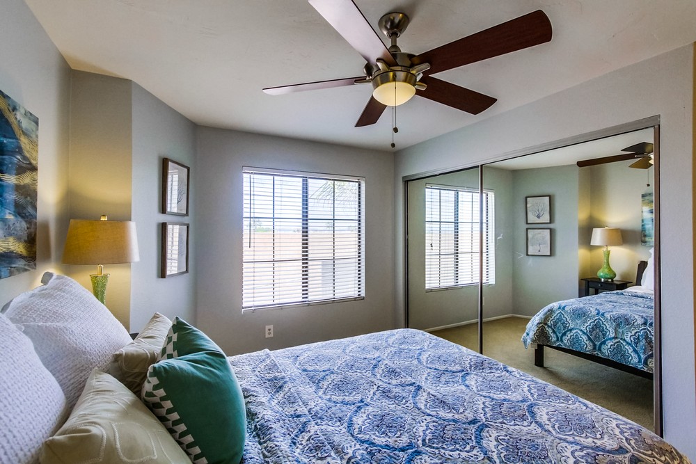 Virtual tour photo 19 of 31 for 4452 Mentone St #305