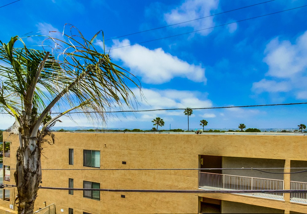 Virtual tour photo 29 of 31 for 4452 Mentone St #305