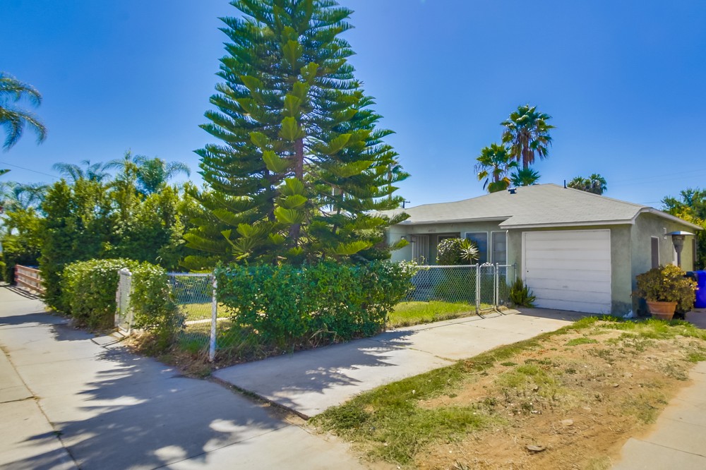 Virtual tour photo 1 of 40 for 4454 4456 Estrella Avenue