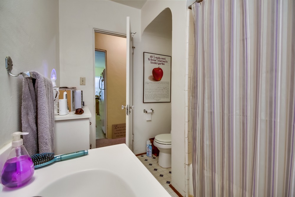 Virtual tour photo 23 of 40 for 4454 4456 Estrella Avenue