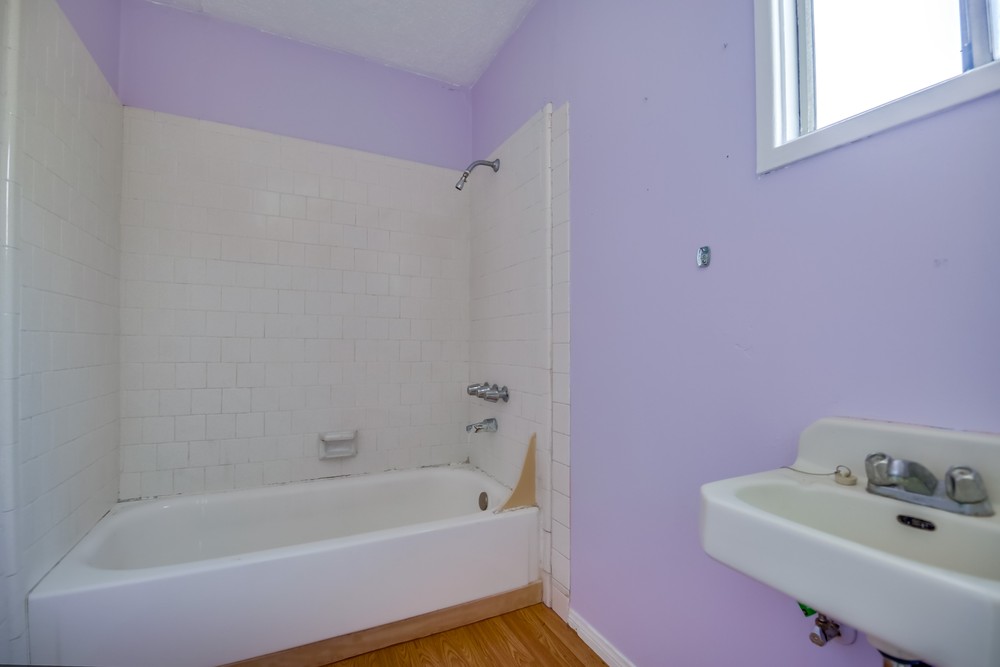 Virtual tour photo 39 of 40 for 4454 4456 Estrella Avenue