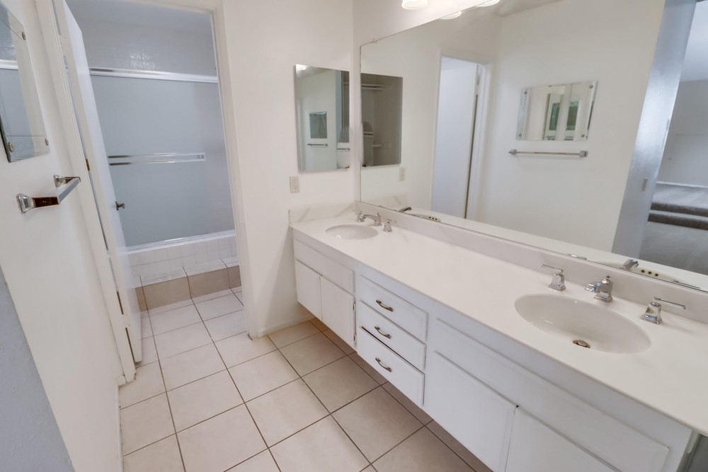 Virtual tour photo 38 of 62 for 4455 Calle De Vida