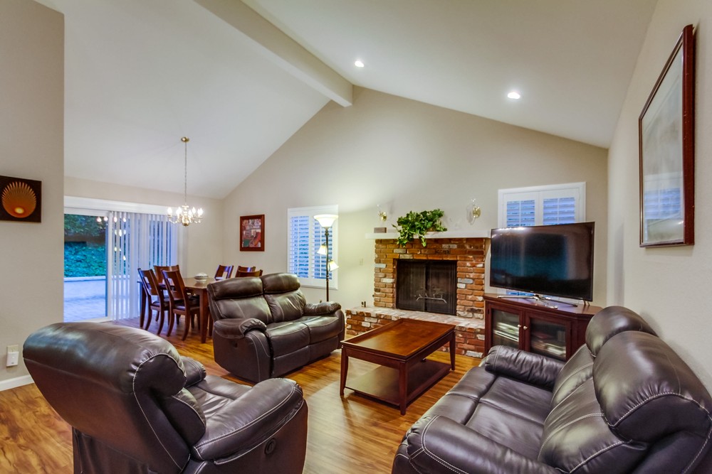 Virtual tour photo 9 of 54 for 4455 Caminito Ocio