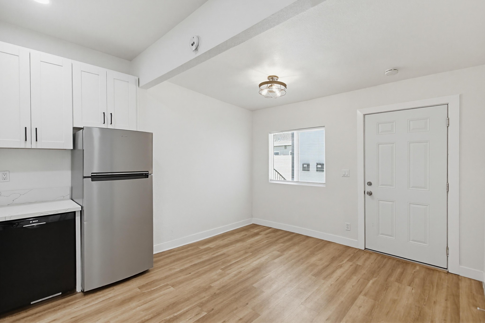 Virtual tour photo 7 of 31 for 4458 32nd St