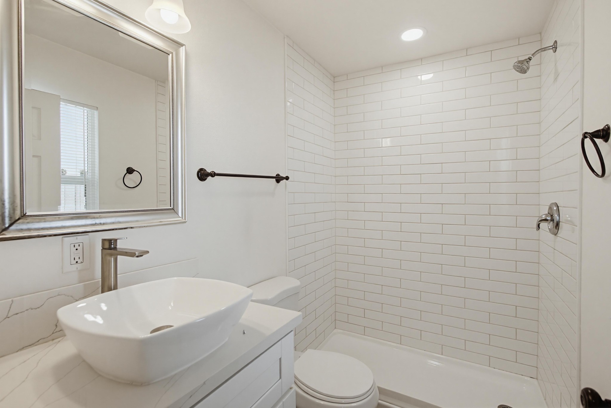 Virtual tour photo 27 of 31 for 4458 32nd St