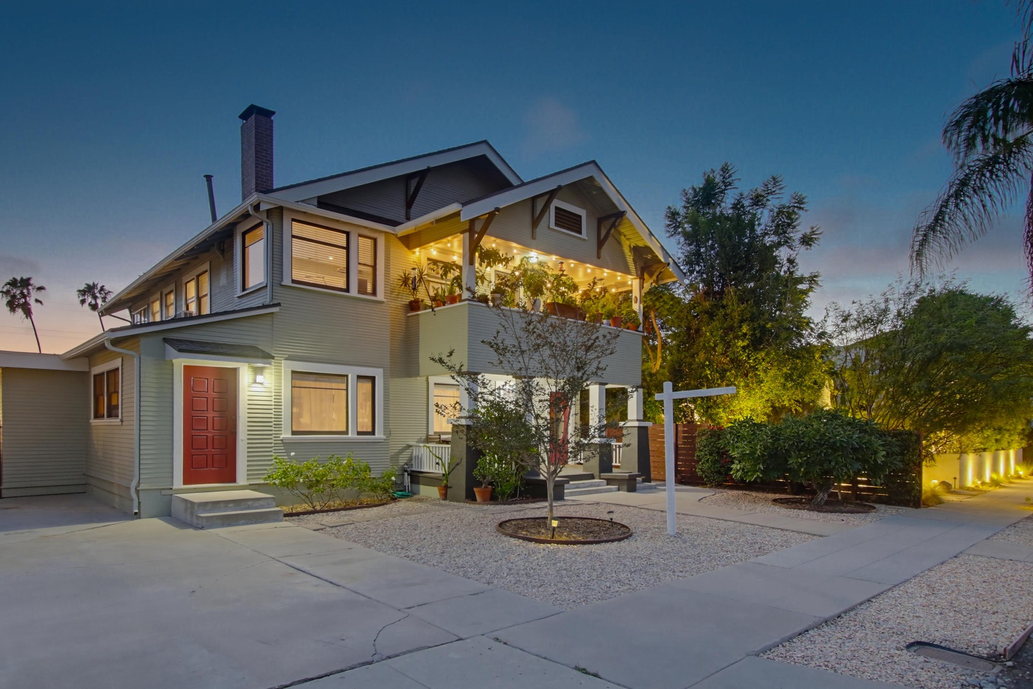 Virtual tour photo 3 of 107 for 4458 Campus Ave