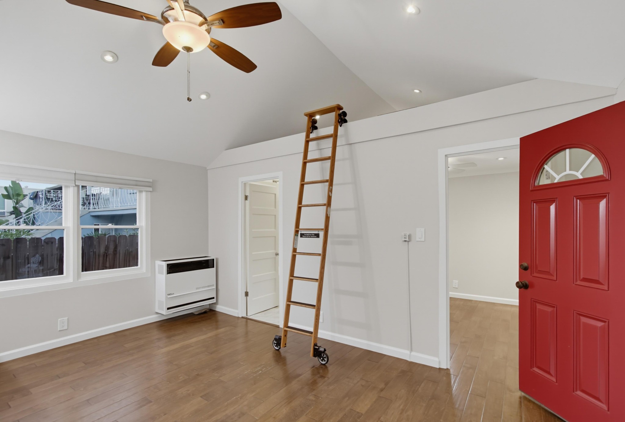 Virtual tour photo 78 of 107 for 4458 Campus Ave
