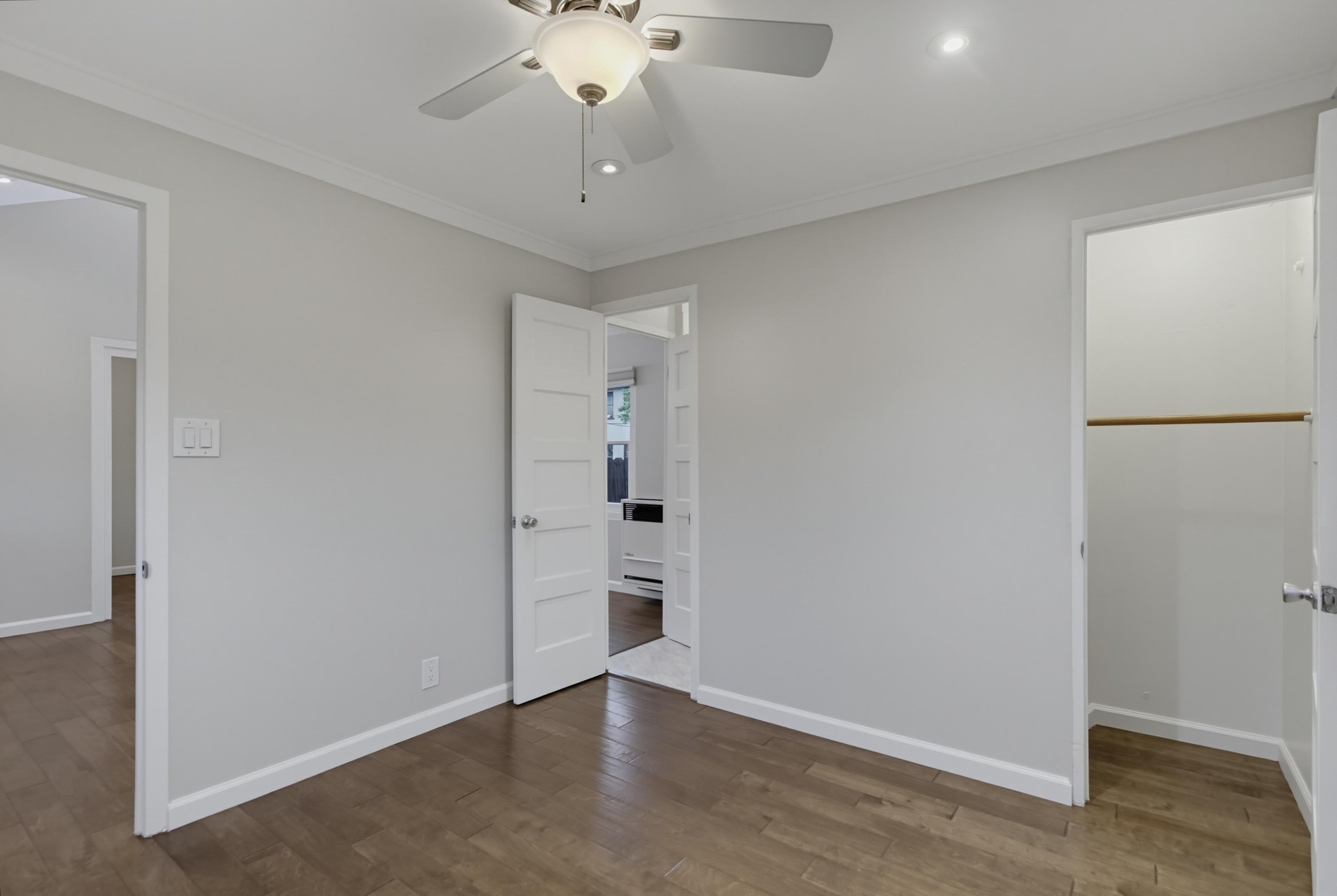 Virtual tour photo 84 of 107 for 4458 Campus Ave
