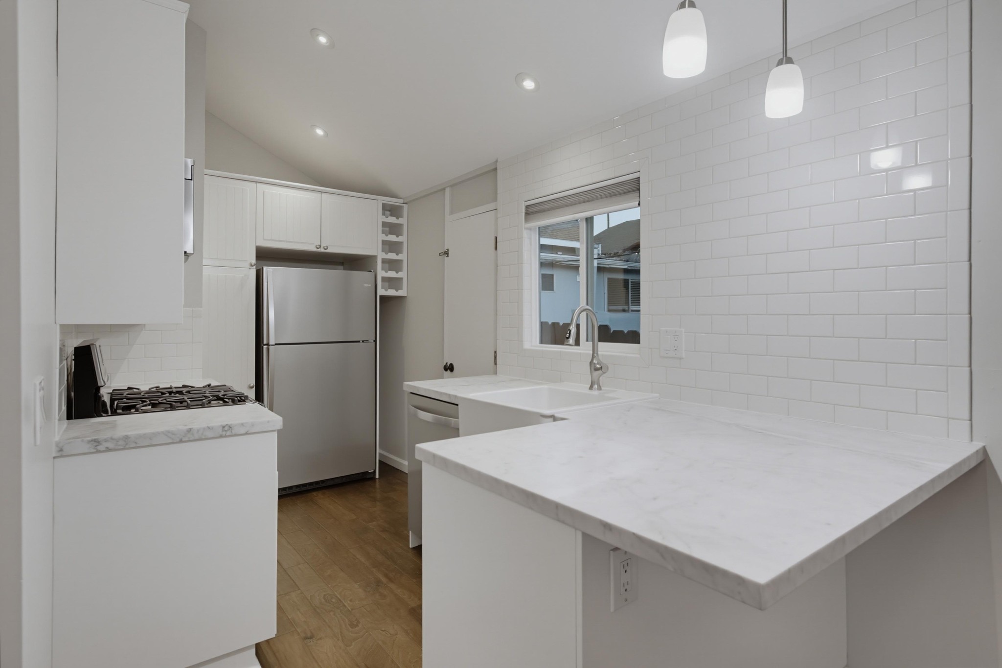 Virtual tour photo 86 of 107 for 4458 Campus Ave