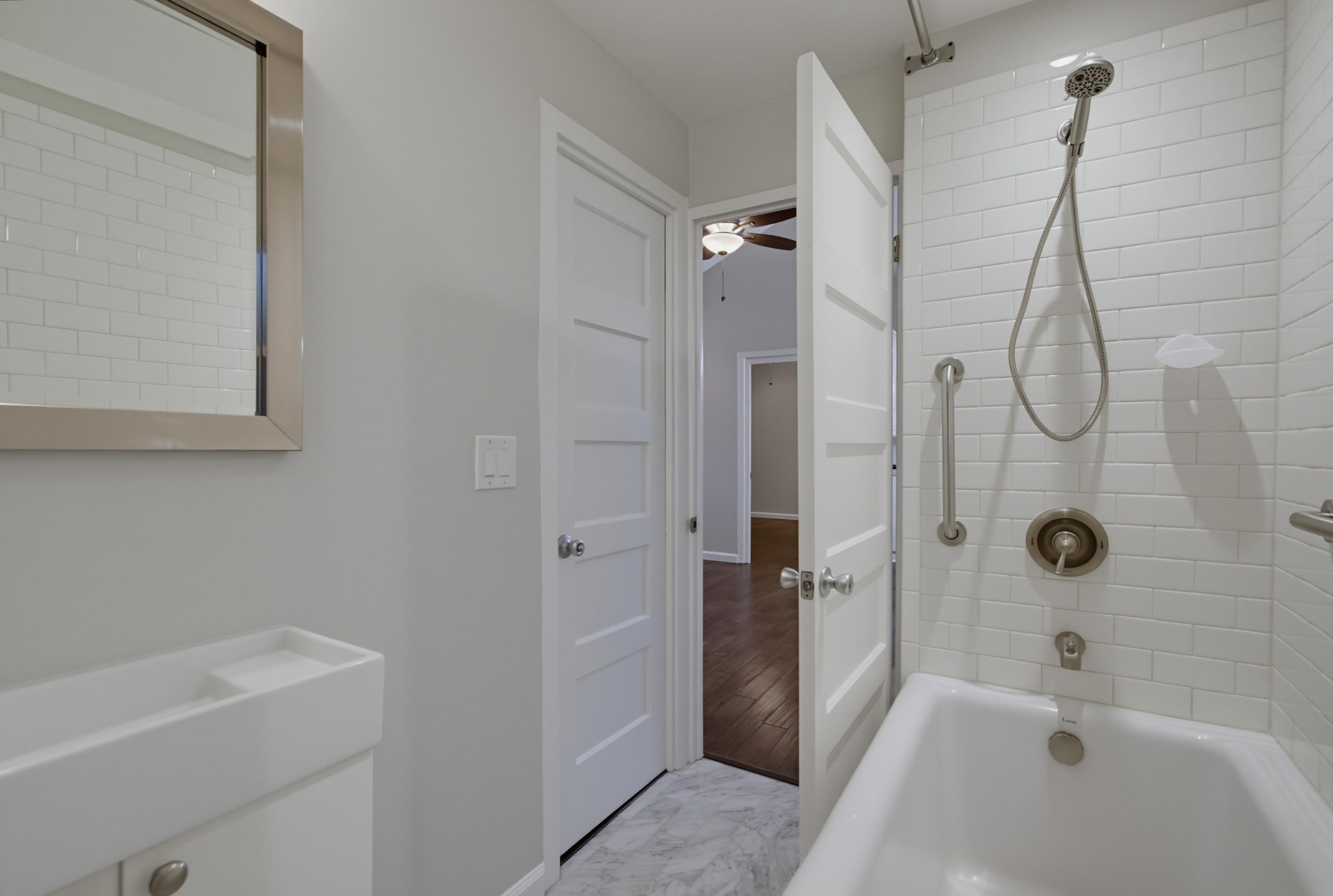 Virtual tour photo 93 of 107 for 4458 Campus Ave